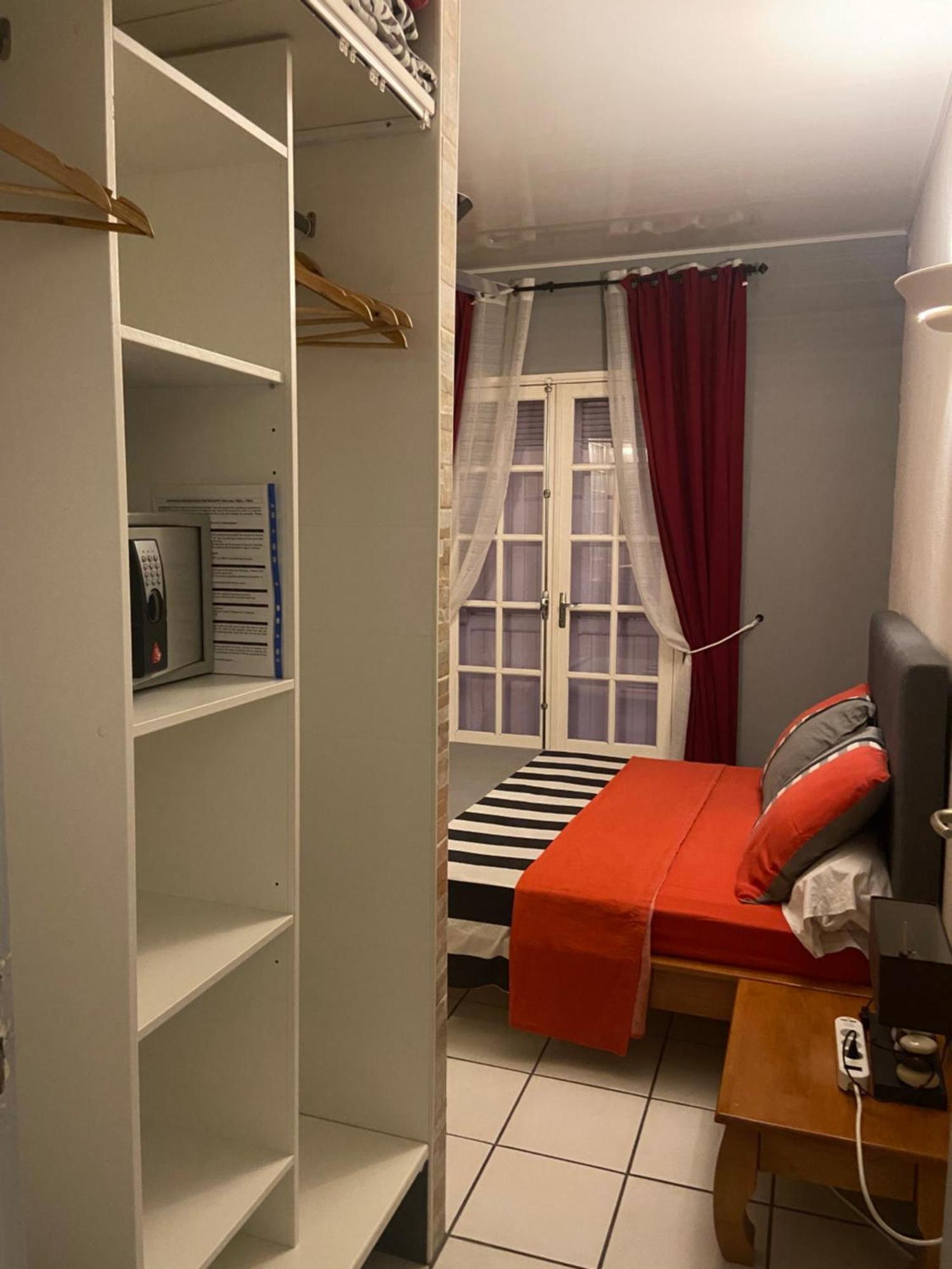 Happyhome Saint Pierre Buitenkant foto